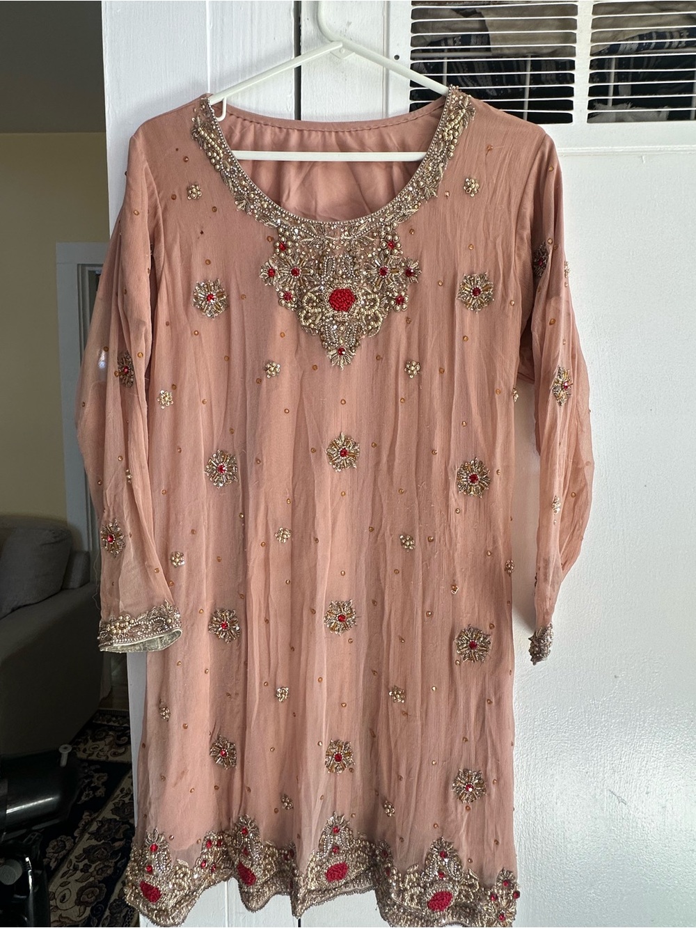 Pakistani Embellished Peach / light pink suit